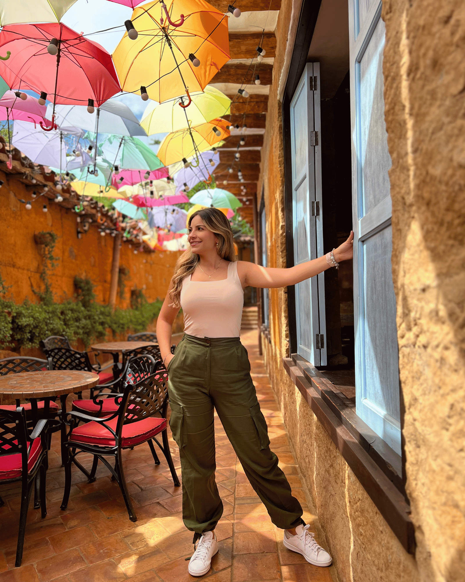 PANTALON CARGO EN LINO