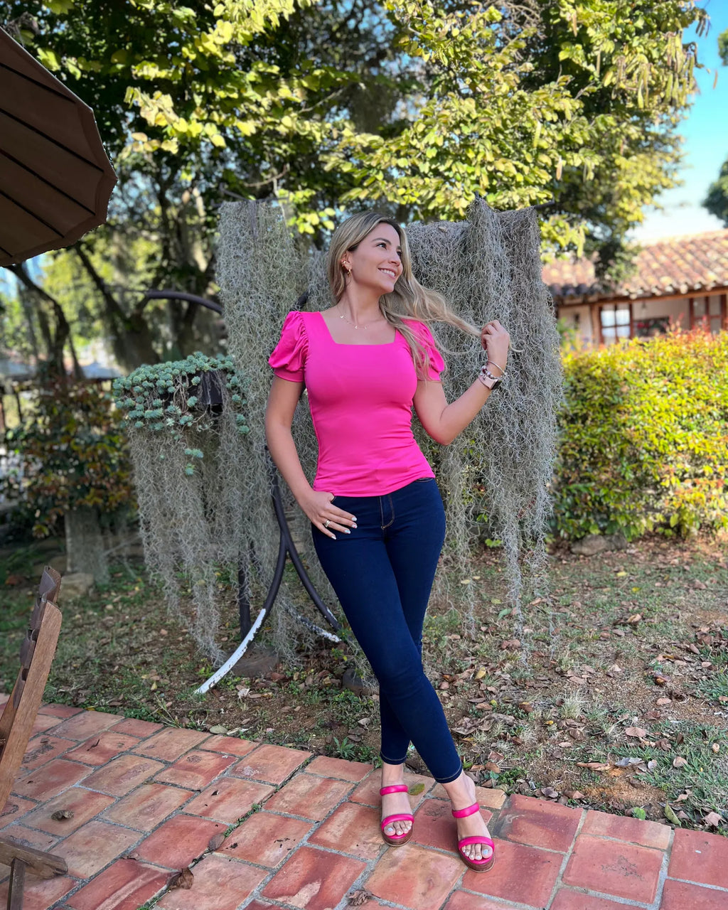 Blusa esencial con manga