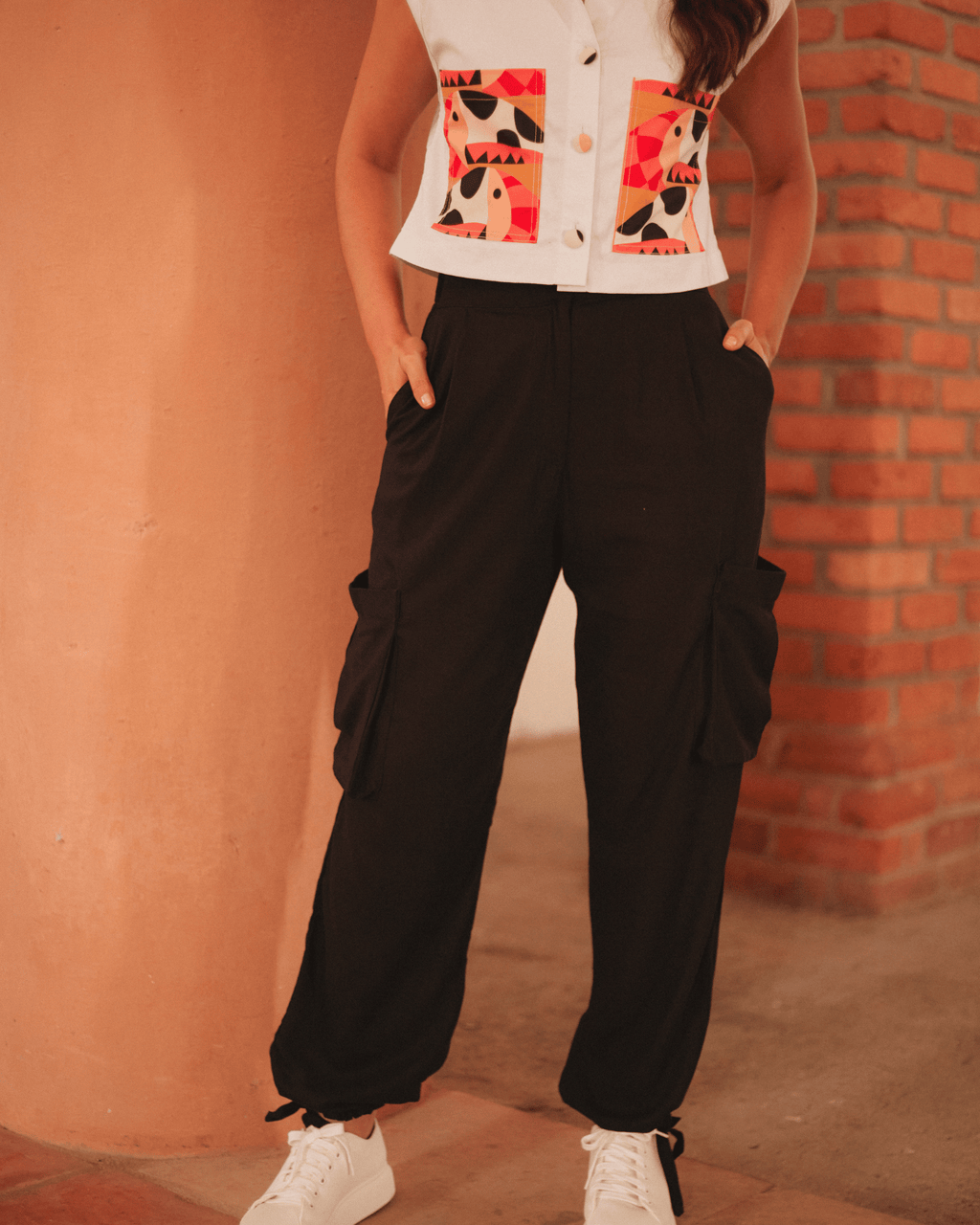 PANTALON CARGO EN LINO