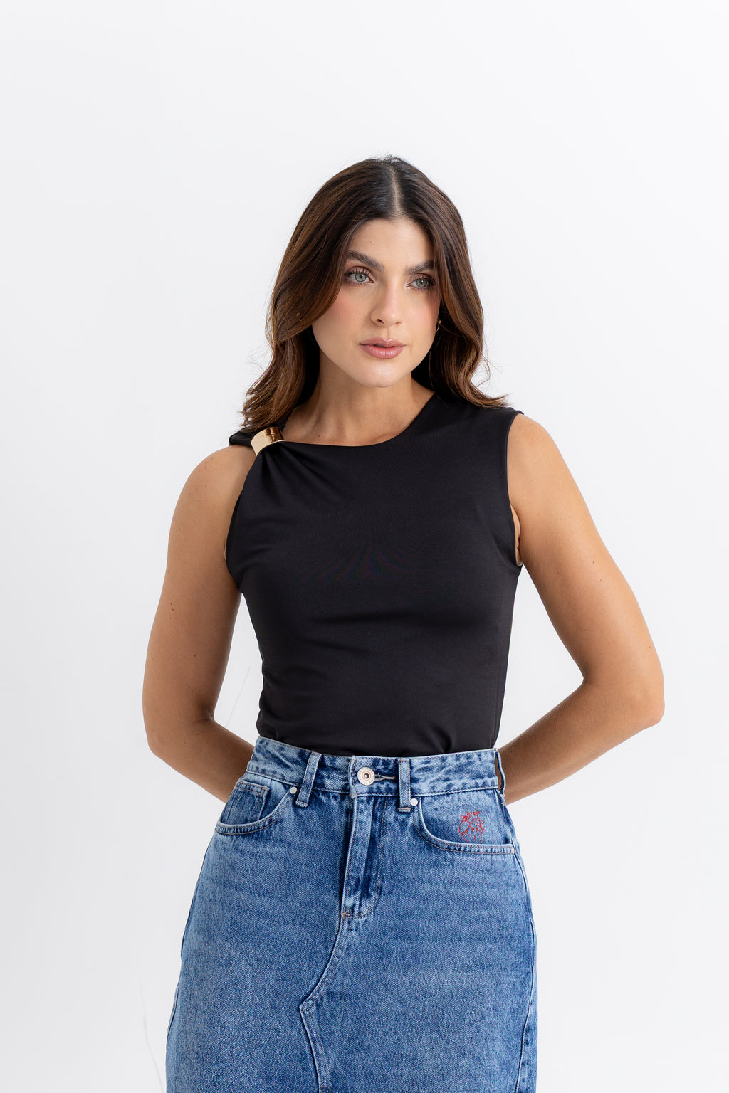 BLUSA CONEXIÓN