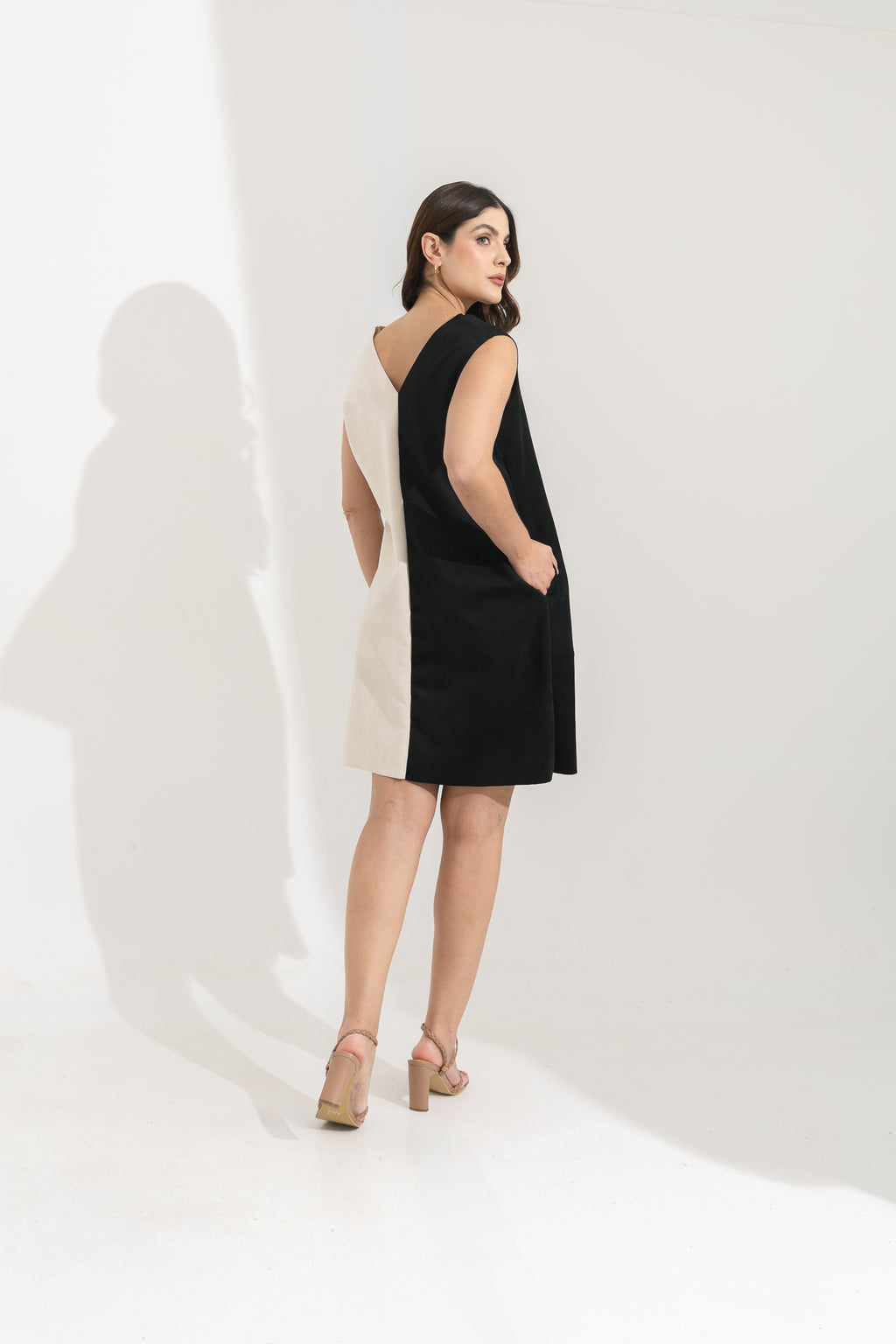 VESTIDO ORIGEN CORTO